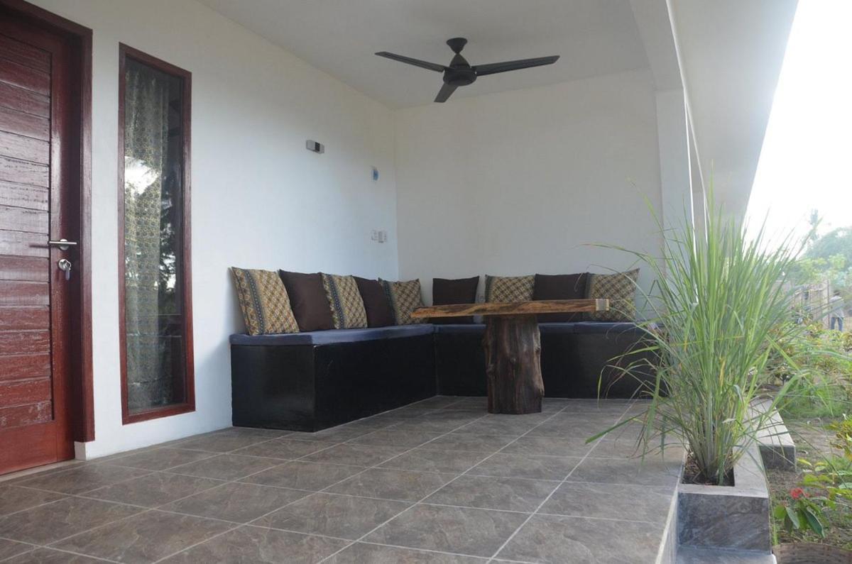 Amigos Bungalows Gili Meno Dış mekan fotoğraf