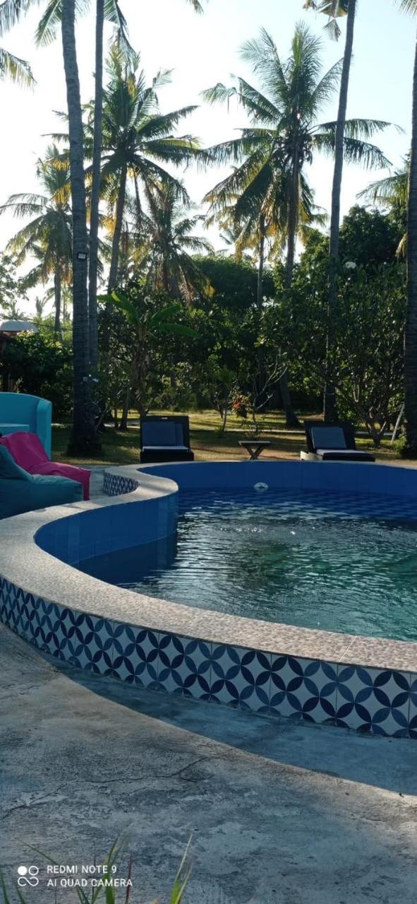 Amigos Bungalows Gili Meno Dış mekan fotoğraf